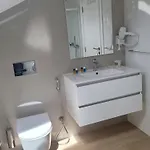 Local Vitoria Πανσιόν *