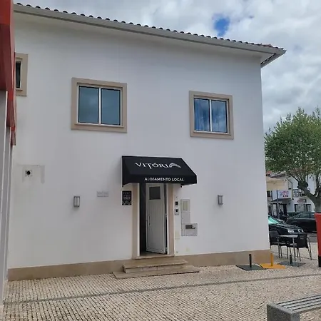 Local Vitoria בית הארחה