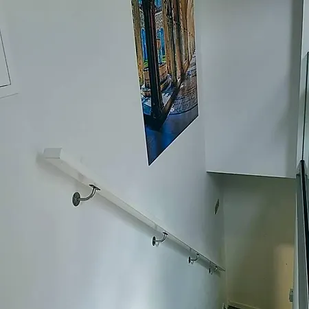 Local Vitoria Πανσιόν *