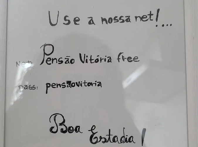 Local Vitoria ゲストハウス バターリャ